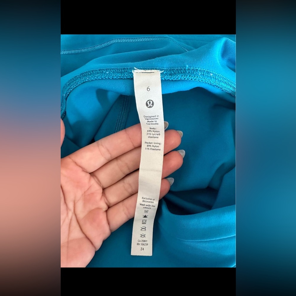 Teal Lululemon cropped leggings - Picture 3 of 3